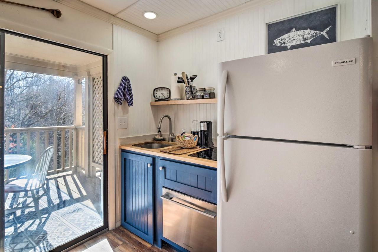 Lake Lure Studio With Private Balcony And Pool Access! Екстериор снимка